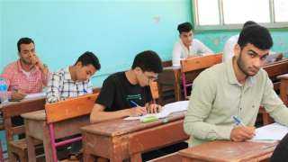 7 آلاف و292 طالبا يؤدون امتحانات الثانوية العامة أمام 27 لجنة غدًا بأسوان